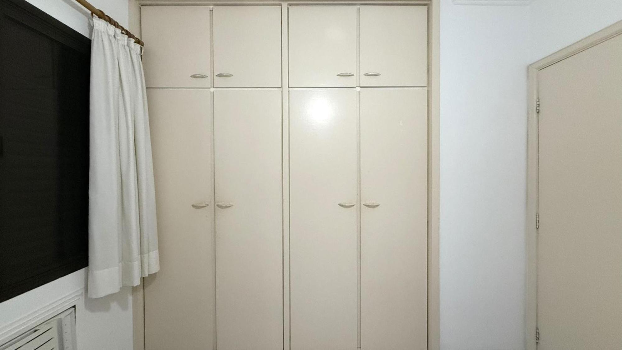 Flat A 1 Quadra Da Praia Das Pitangueiras - Ar Condicionado - 6 Pessoas Гуаружа Экстерьер фото